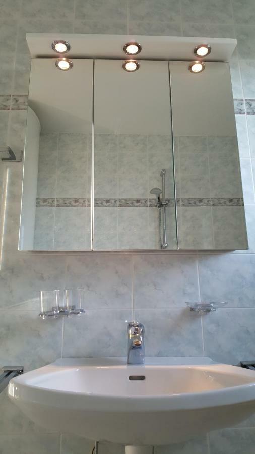 Apartment Valentina โปเรช ภายนอก รูปภาพ